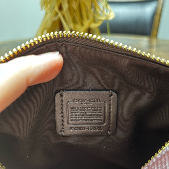 Coach Mini Cross body Purse - Picture 3 of 3